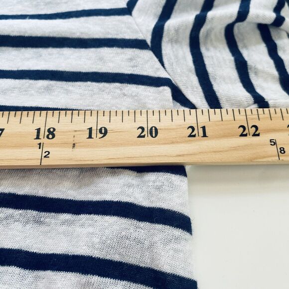 Universal Thread T Shirt Large White Blue Striped Boxy Nautical Travel Capsule - Picture 3 of 5